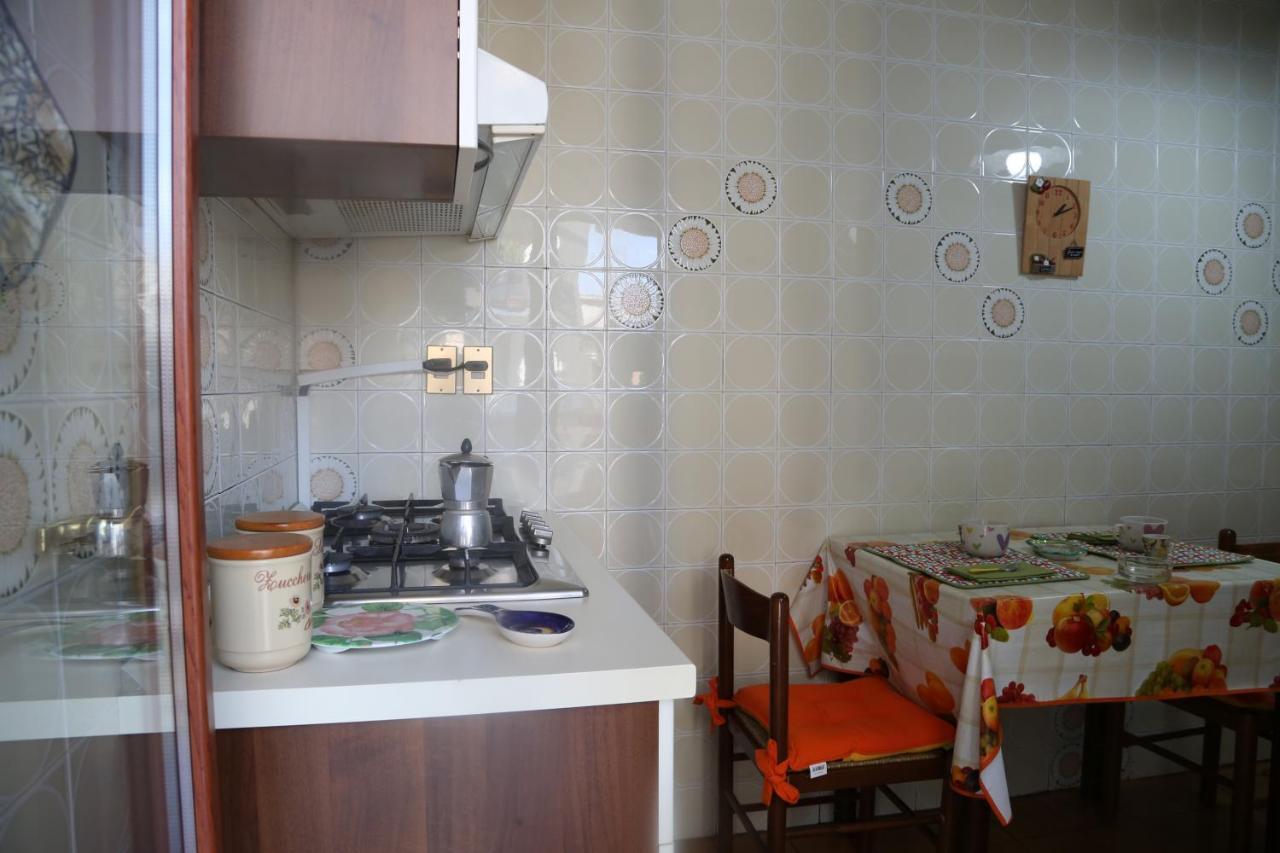 Stanza In Appartamento เนเปิลส์ ภายนอก รูปภาพ
